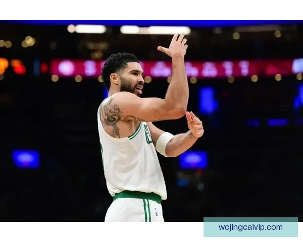 塔图姆解锁14000分成为历史第五年轻前锋仅次于詹杜瓜