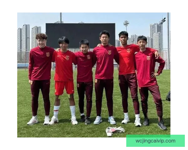 U17国足迎利好邝兆镭复出生死战或排最强阵容最后一练两大战术显锋芒 U17国足迎利好邝兆镭复出生死战或排最强阵容最后一练两大战术显锋芒